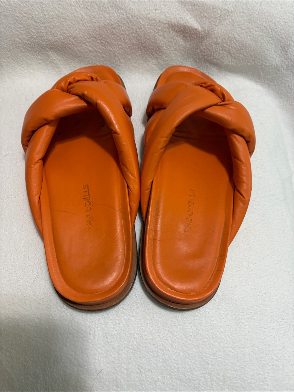 The Odells slides puffy knot orange